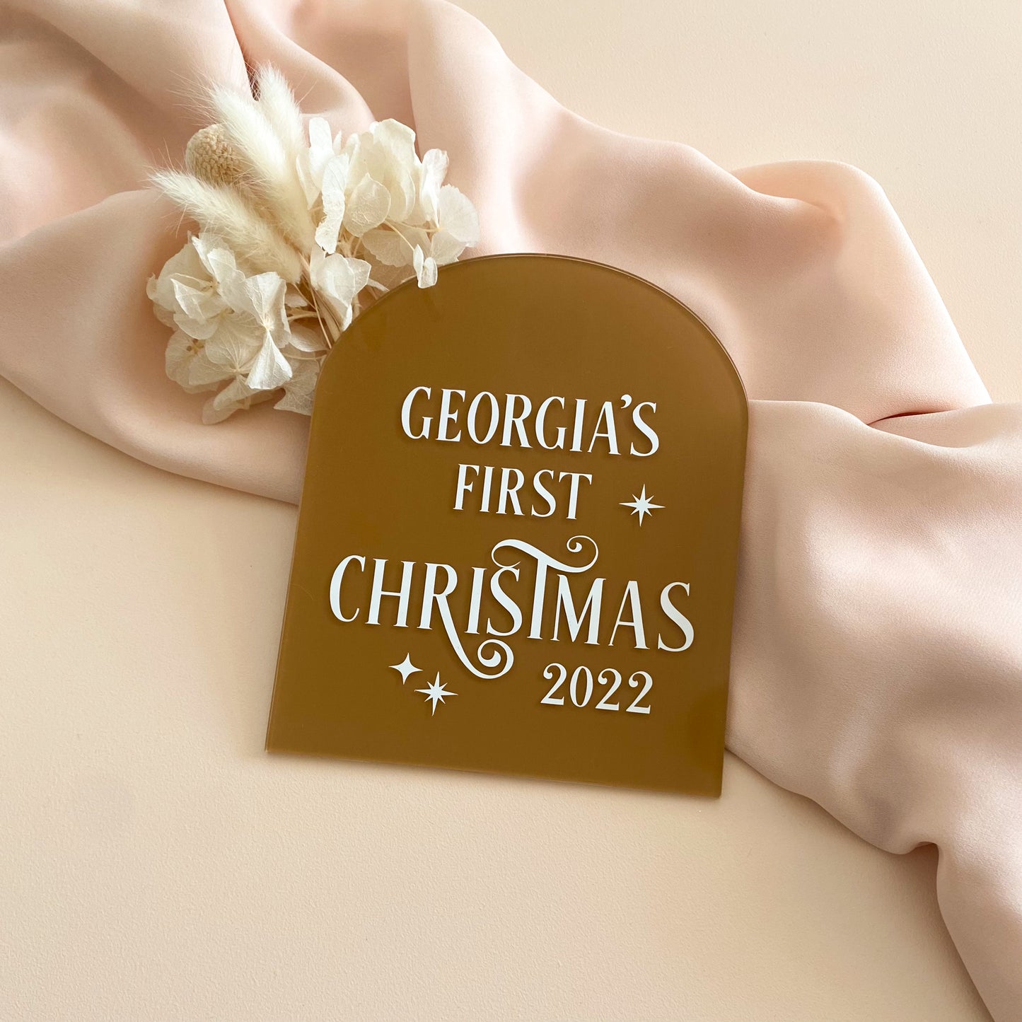 First Christmas Plaque | Arch or Circle | Multiple Colour Options